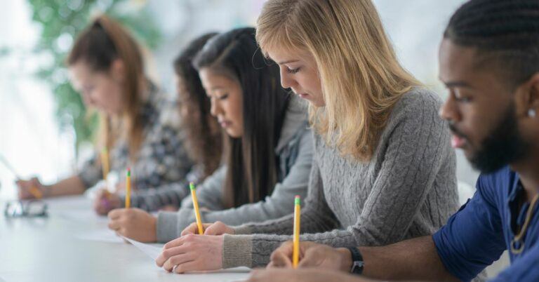 Applicants Preparing For English Proficiency Tests For New Zealand Visas.